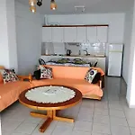 Seaside House דירה