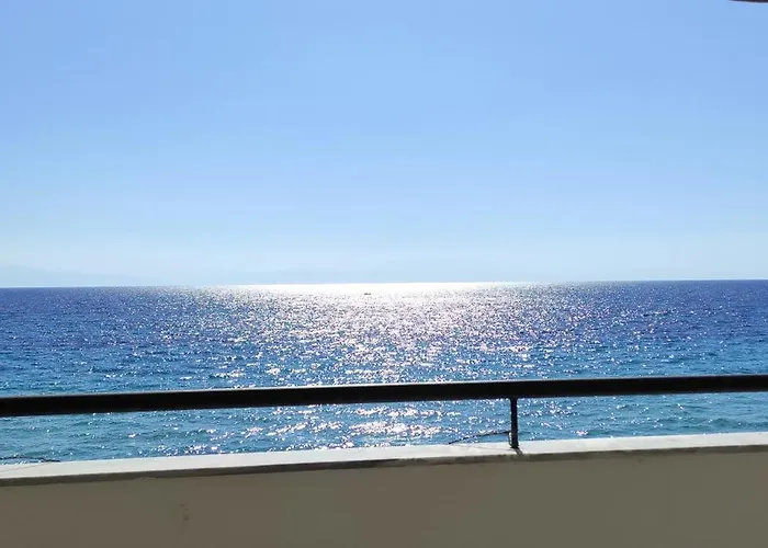 Seaside House * Siviri