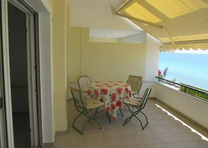Seaside House アパート *